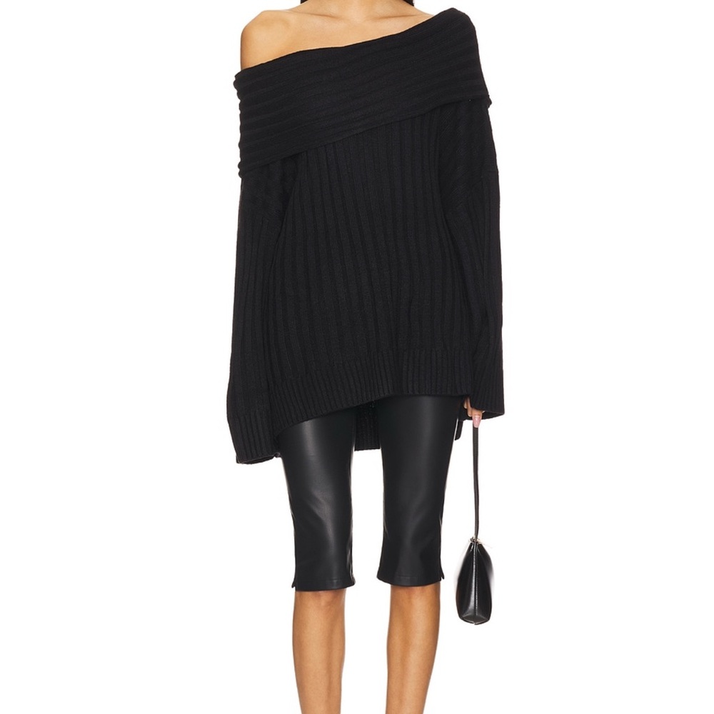 Weworewhat Black Off-Shoulder Sweater